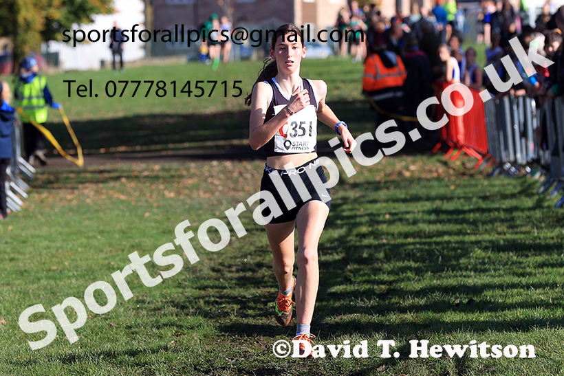 Girls under-15s, 2024 Northern Cross Country Relays, Graves Park, Sheffield.   Photo: David T. Hewitson/Sports for All Pics